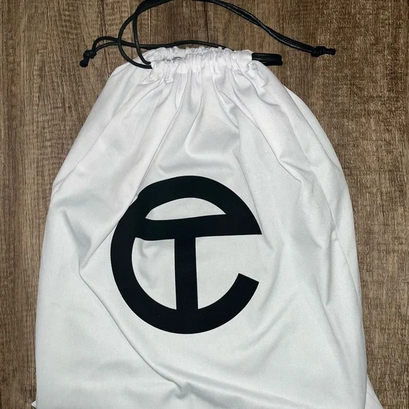 Telfar Sage Green Medium Bag - Picture 6 of 9